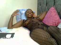 Bossie_Cute Webcam Rips 17-12-2022