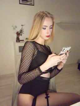 CuddliesPrett Webcam Rips 19-01-2023