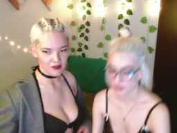 Mackenziemoon Webcam Rips 06-12-2022