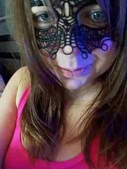 FluffyBeauty Webcam Rips 05-02-2023