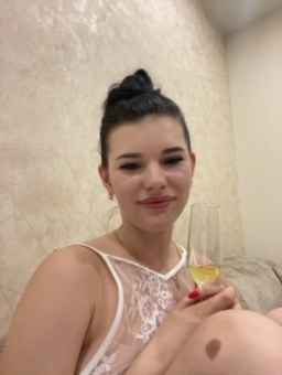 LadySunshine- Webcam Rips 22-04-2023