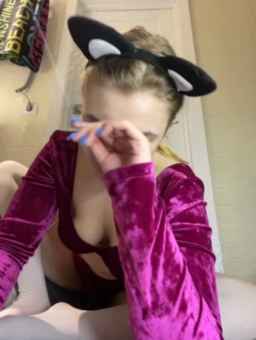 jucieLussie Webcam Rips 04-05-2023