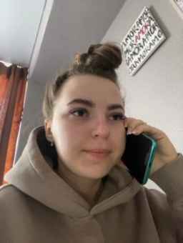 -Alexa-18- Webcam Rips 01-05-2023