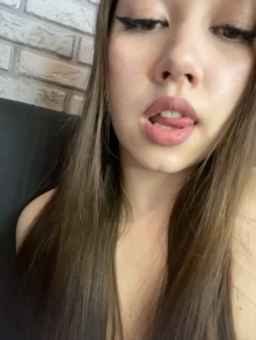 Jade8887 Webcam Rips 04-04-2023