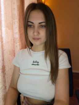 JuicyIrina Webcam Rips 07-04-2023