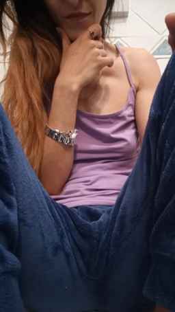 arihafeet Webcam Rips 30-04-2023