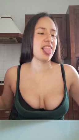 Kittenpurrr Webcam Rips 20-06-2023