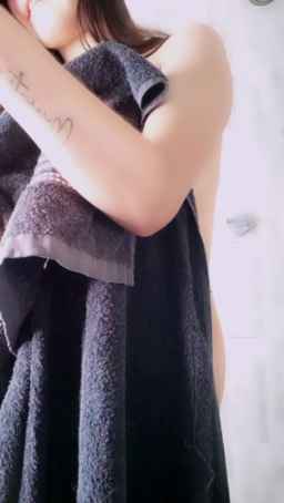 Roxannepiggy Webcam Rips 22-07-2023
