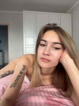 -Lana-Chester- Webcam Rips 22-09-2023