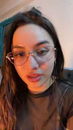 Latinaakita4 Webcam Rips 04-09-2023