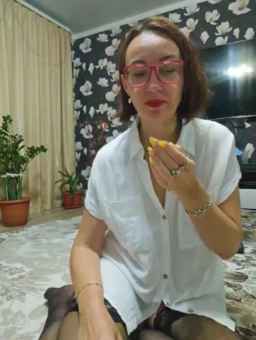 LyubavaMilf Webcam Rips 07-08-2023