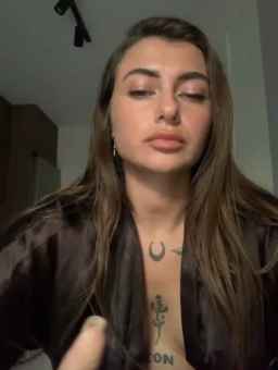 MonikaLevi Webcam Rips 27-09-2023