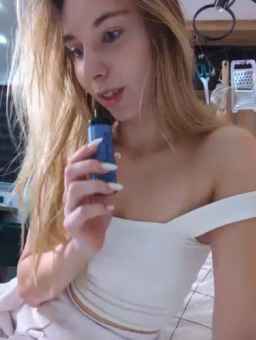 emilypech Webcam Rips 07-10-2023