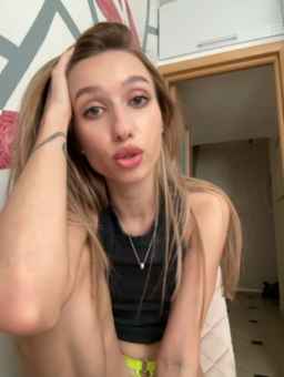 RiaMaryia Webcam Rips 03-10-2023