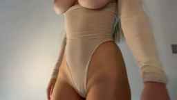 SweetTits20 Webcam Rips 11-10-2023