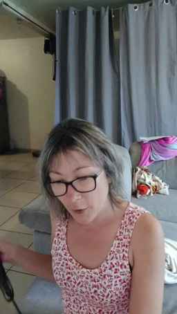 Timide_girl Webcam Rips 21-10-2023
