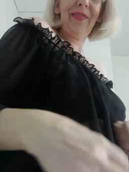 mery8poppins Webcam Rips 02-10-2023