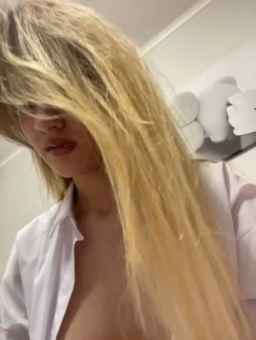 -Lana-Chester- Webcam Rips 22-09-2023