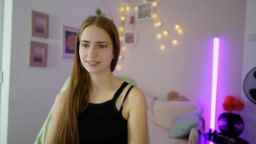 Naomi_Woods18 Webcam Rips 15-12-2023
