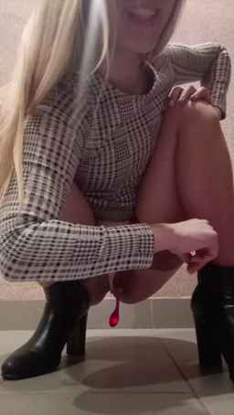 dzinblondi Webcam Rips 25-12-2023