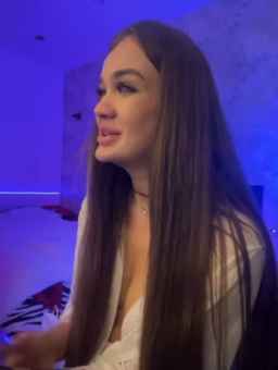 Lovens-girl Webcam Rips 08-01-2024