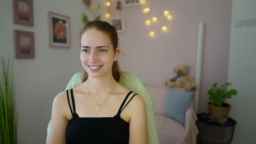 Naomi_Woods18 Webcam Rips 04-01-2024