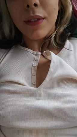LizzieBlack Webcam Rips 26-03-2024