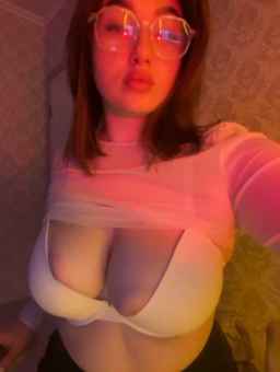 BoredGirl Webcam Rips 28-04-2024