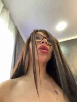 MagicMelody Webcam Rips 11-05-2024