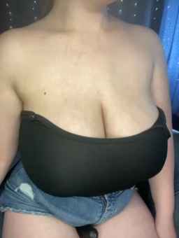 Vikki_tori_a Webcam Rips 02-05-2024