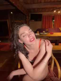 GlamModelHoney Webcam Rips 08-09-2024