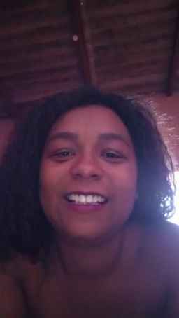Mellanyie Webcam Rips 12-09-2024
