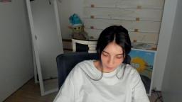Rina_Candy Webcam Rips 10-01-2025