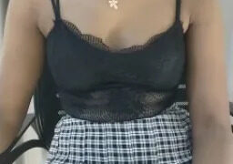 Rinika_67 Webcam Rips 10-06-2025