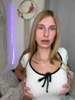 emma05 Webcam Rips 17-06-2025
