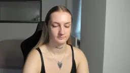 alexafragile Webcam Rips 12-10-2025