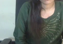 Neha_Sharma1 Webcam Rips 04-12-2025