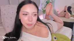 Amy_Bunnie_18 Webcam Rips 28-04-2026